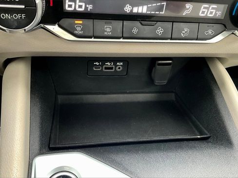 Used 2019 Nissan Altima 2.5 SV image 16