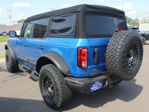 Used 2024 Ford Bronco Black Diamond image 3
