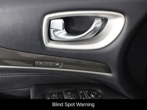 Used 2020 INFINITI QX60 Luxe w/ Essential Package image 19