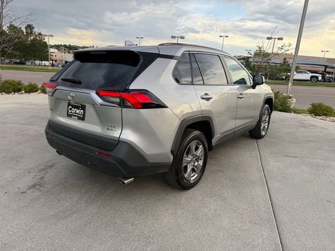 Used 2025 Toyota RAV4 XLE AWD/4WD image 8