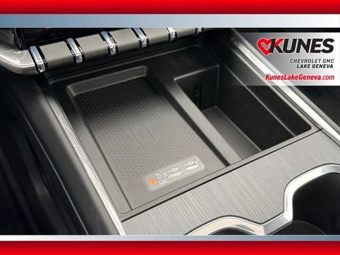 New 2026 GMC Acadia Elevation w/ Black Edition AWD/4WD image 31