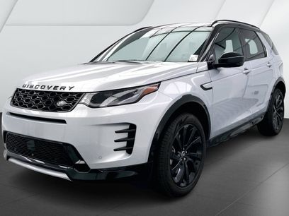 New 2025 Land Rover Discovery Sport Dynamic SE