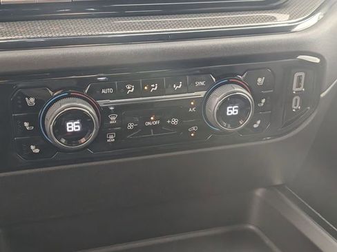 Certified 2025 Chevrolet Silverado 2500 ZR2 w/ Technology Package image 23