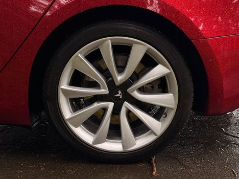 Used 2018 Tesla Model 3 Long Range image 61