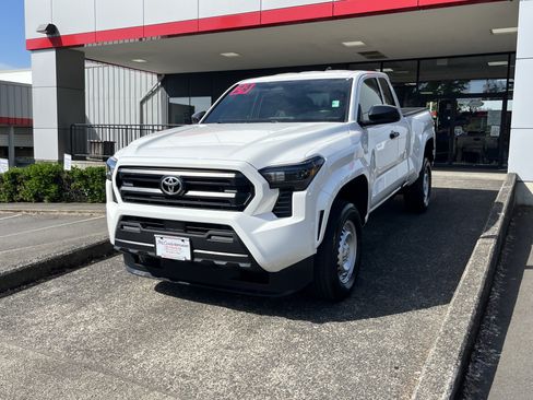 Certified 2024 Toyota Tacoma SR RWD image 3