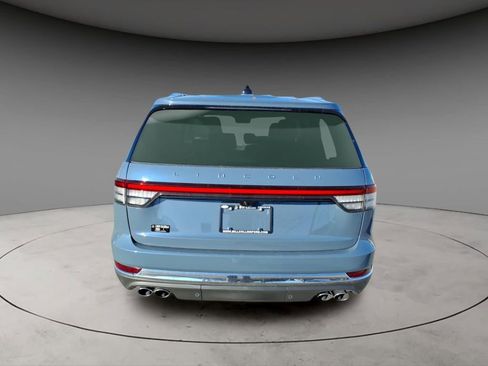 New 2026 Lincoln Aviator AWD image 7