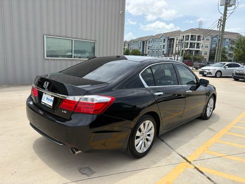 Used 2014 Honda Accord EX-L image 8
