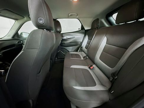 Used 2023 Chevrolet TrailBlazer LT w/ Convenience Package image 13