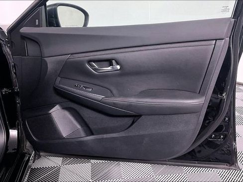 Used 2020 Nissan Sentra SV FWD image 24