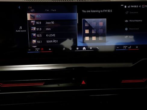 New 2026 BMW 530i xDrive w/ Premium Package AWD/4WD image 8