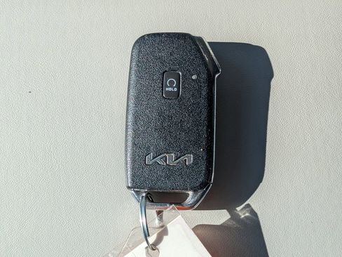 Used 2022 Kia Telluride EX w/ EX Premium Package FWD image 32