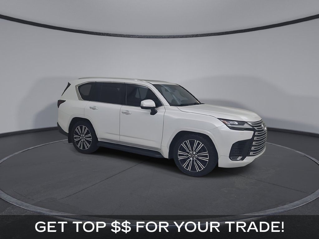 Used 2024 Lexus LX 600 4WD w/ Luxury Package image 2