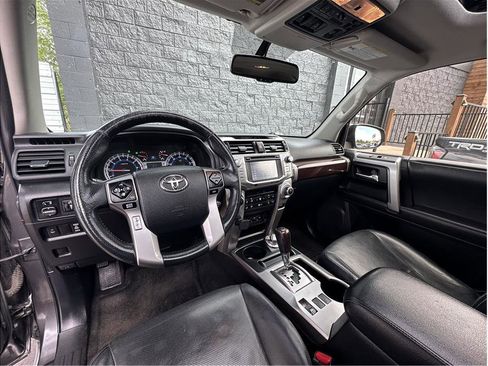 Used 2015 Toyota 4Runner Limited image 14