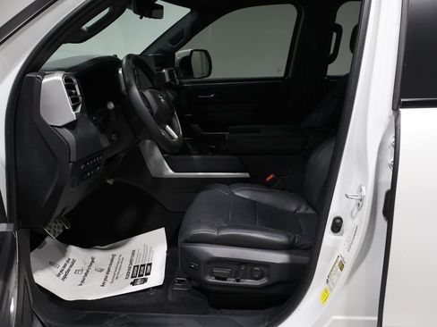 Used 2025 Toyota Tundra Platinum image 11