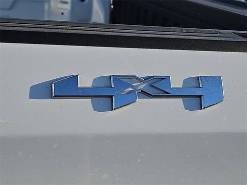 Used 2025 GMC Sierra 1500 Elevation w/ Preferred Package image 16