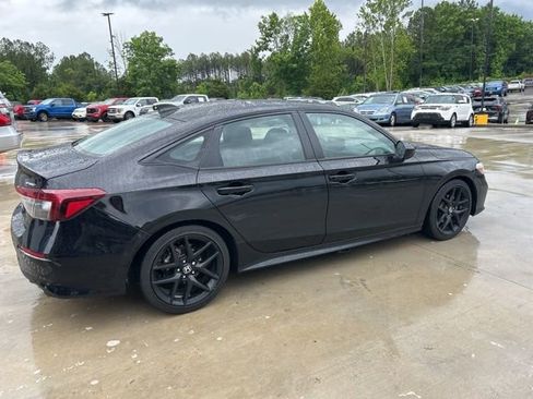 Used 2025 Honda Civic Sport image 4