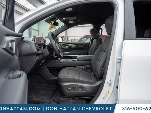 New 2026 Chevrolet Traverse LT w/ Midnight/Sport Edition image 5