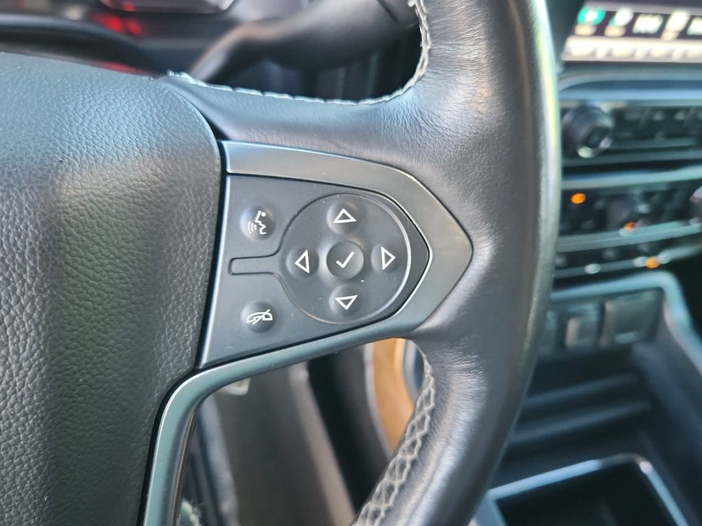 Used 2018 Chevrolet Silverado 1500 LTZ w/ LTZ Plus Package AWD/4WD image 24