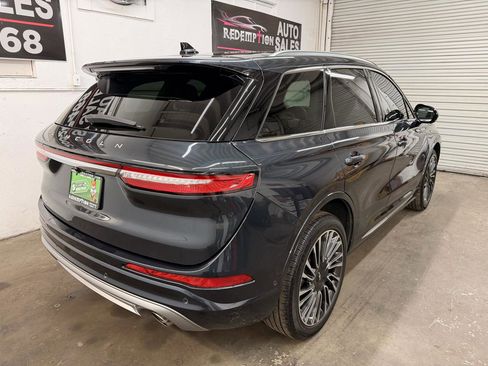 Used 2020 Lincoln Corsair Reserve w/ Equipment Group 201A FWD image 4