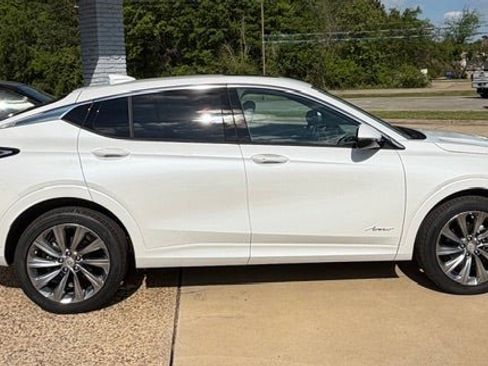 New 2026 Buick Envista Sport Touring FWD image 2