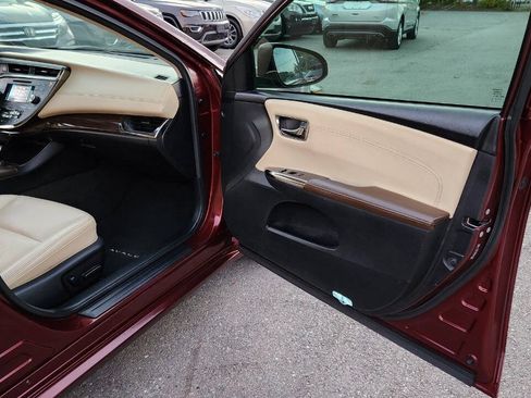 Used 2013 Toyota Avalon XLE Touring FWD image 42