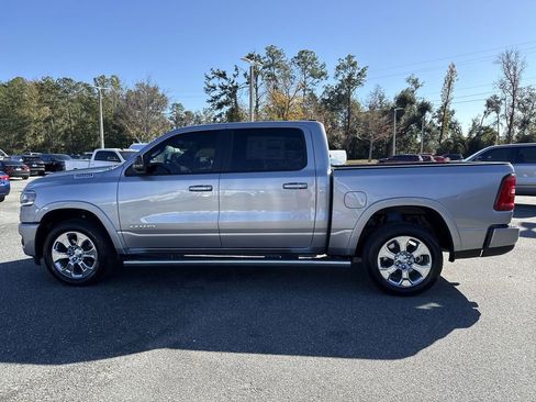 New 2026 RAM 1500 Big Horn AWD/4WD image 6