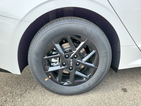 New 2026 Kia K5 LXS image 24