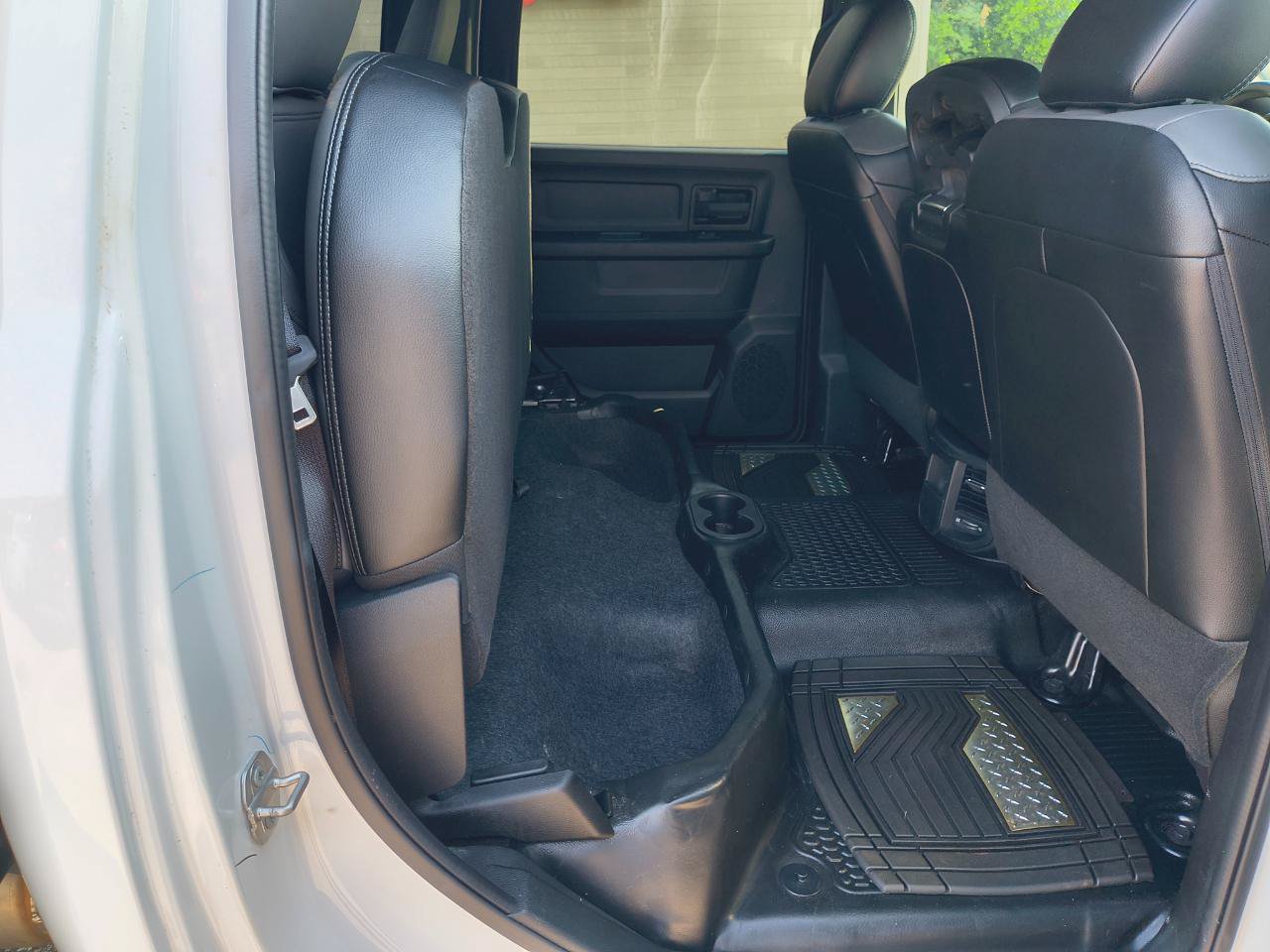 Used 2022 RAM 5500 Tradesman AWD/4WD image 11