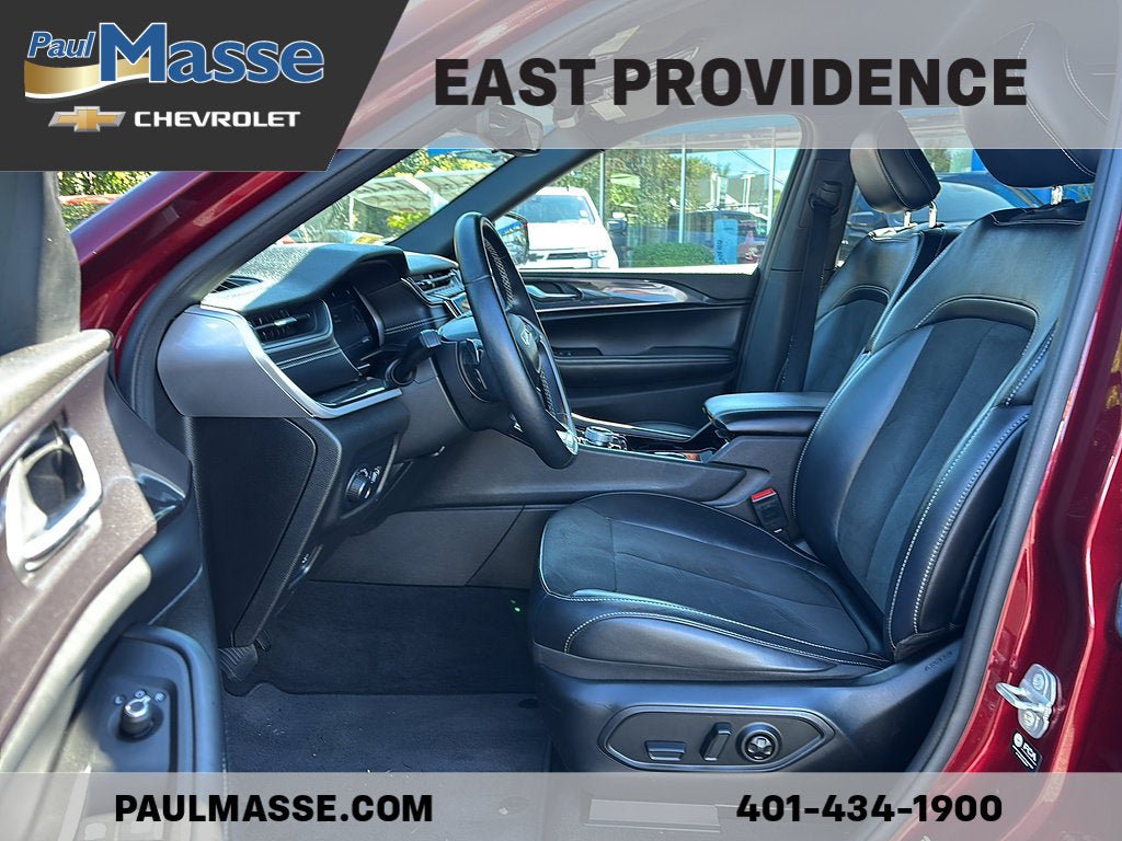 Used 2021 Jeep Grand Cherokee L Laredo AWD/4WD image 16