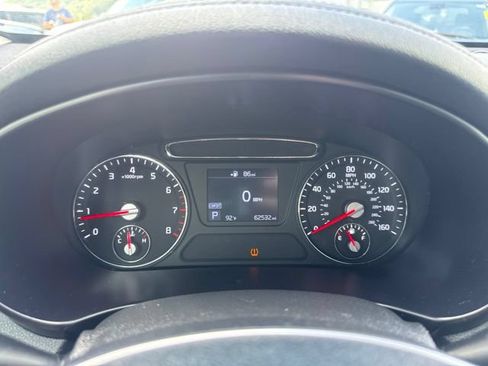Used 2020 Kia Sorento LX w/ LX I4 Convenience Package AWD/4WD image 21