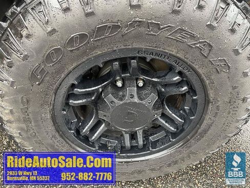 Used 2009 Chevrolet Silverado 2500 LTZ w/ Suspension Package, Off-Road AWD/4WD image 32