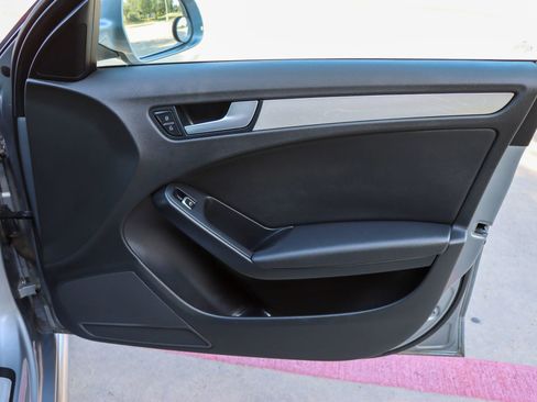 Used 2016 Audi A4 2.0T Premium w/ Audi MMI Navigation Plus image 11