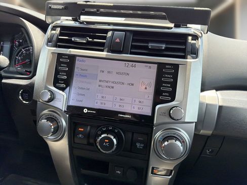Used 2021 Toyota 4Runner SR5 AWD/4WD image 16