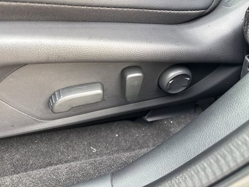 New 2026 Subaru Crosstrek 2.5i Limited image 17