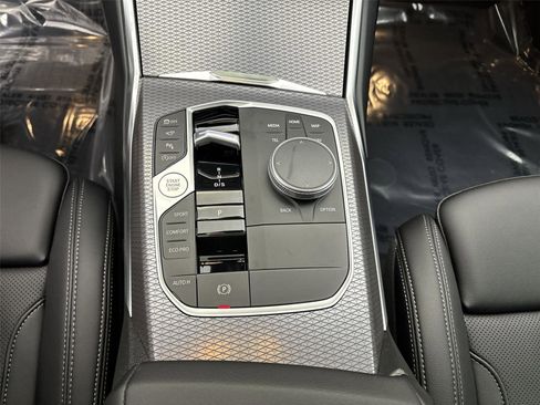 New 2026 BMW 330i xDrive 330i NA xDrive w/ Convenience Package image 23