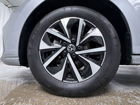 Used 2025 Volkswagen Jetta S FWD image 9
