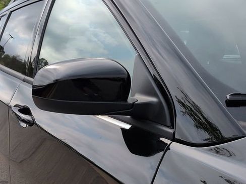 New 2026 Jeep Compass Latitude image 11