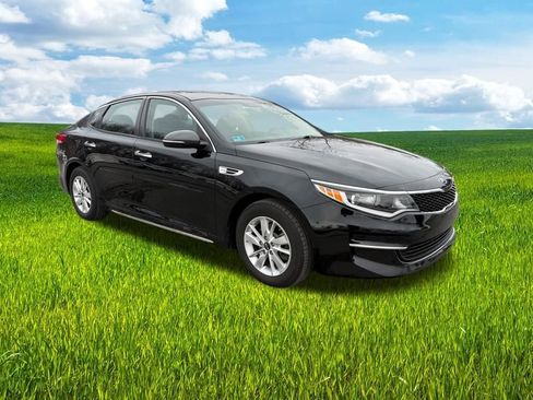 Used 2016 Kia Optima LX image 3