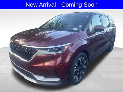 Used 2022 Kia Carnival EX