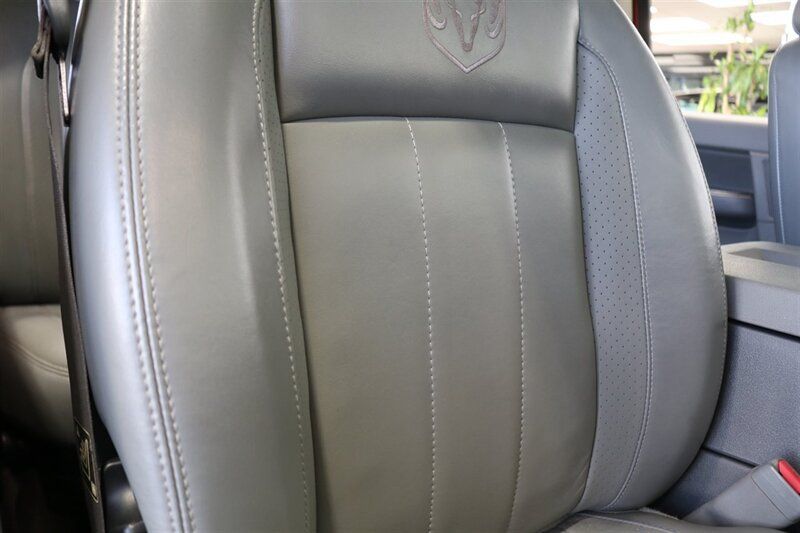 Used 2006 Dodge Ram 2500 Truck Laramie AWD/4WD image 75