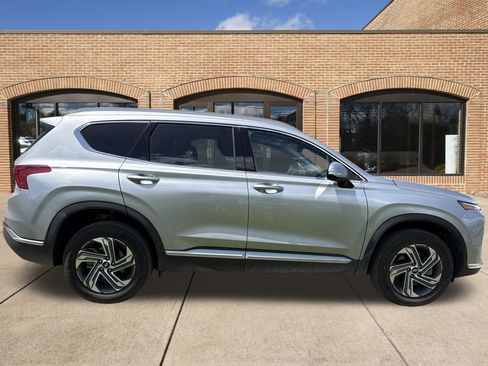 Used 2023 Hyundai Santa Fe SEL w/ Premium Package AWD/4WD image 2