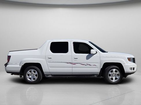 Used 2013 Honda Ridgeline RTS image 21