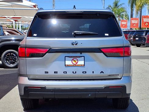Certified 2025 Toyota Sequoia SR5 AWD/4WD image 5