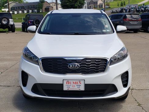 Used 2019 Kia Sorento AWD image 8