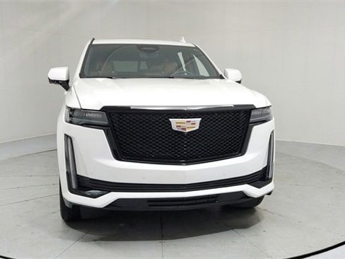 Certified 2023 Cadillac Escalade Sport w/ Touring Package image 8