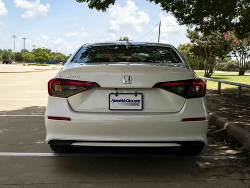 Used 2026 Honda Civic LX image 8