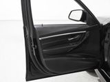 Used 2017 BMW 330i xDrive Sedan image 4