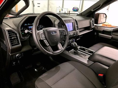 Used 2020 Ford F150 XLT w/ Equipment Group 302A Luxury AWD/4WD image 12