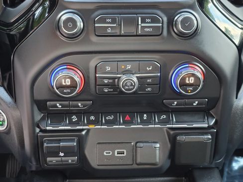 Used 2019 Chevrolet Silverado 1500 RST w/ All-Star Edition AWD/4WD image 16