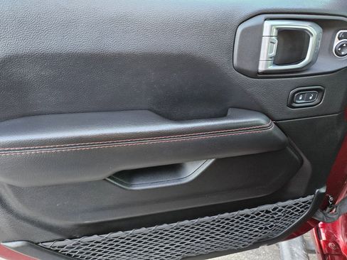 Used 2021 Jeep Wrangler Unlimited Rubicon image 15